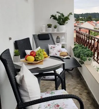 Studio - Sea View *
